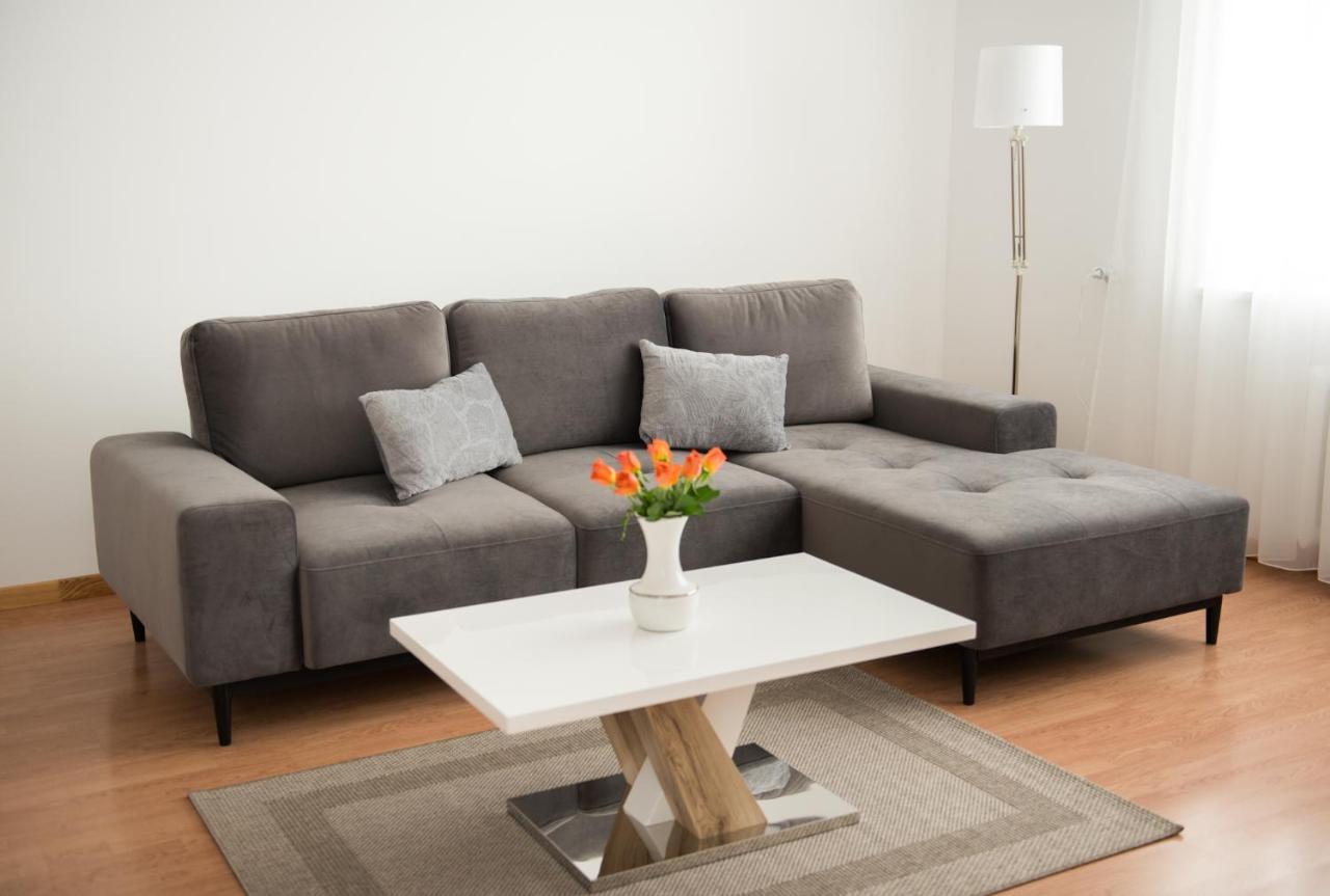 Petro Delux Apartments Center Κάουνας Εξωτερικό φωτογραφία